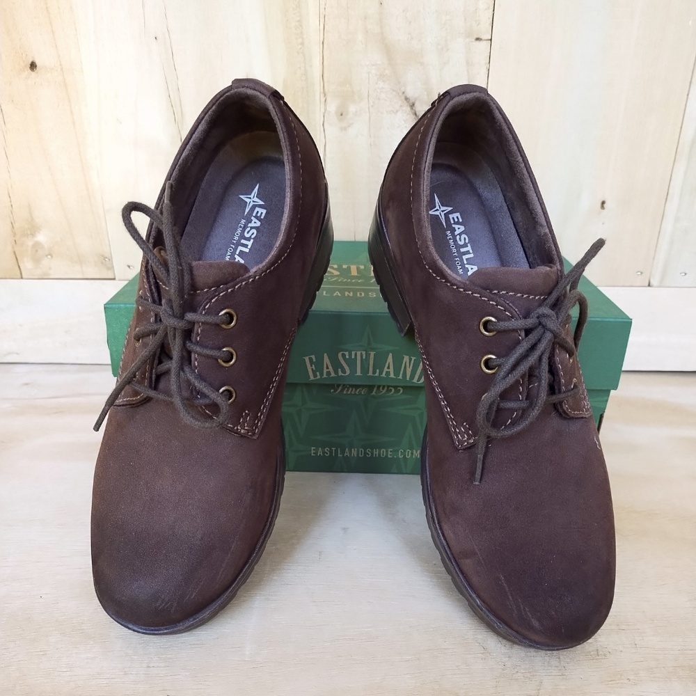 Women's Eastland Leather Brown Oxfords Nubuck "Ruth Oxfords" Lace-up  W/ Box